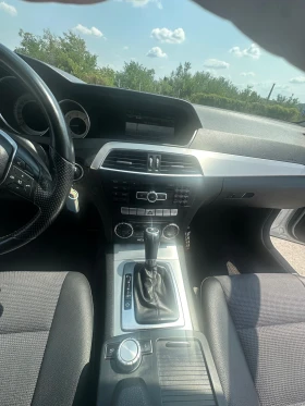 Mercedes-Benz C 250, снимка 11