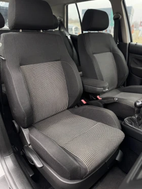 VW Golf 1.9TDI 131hp HighLine Plus / Navi - 7800 лв. / 3988.08 € - 29929576 11