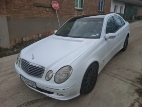 Mercedes-Benz E 270 2.7cdi, снимка 11 - Автомобили и джипове - 53275814