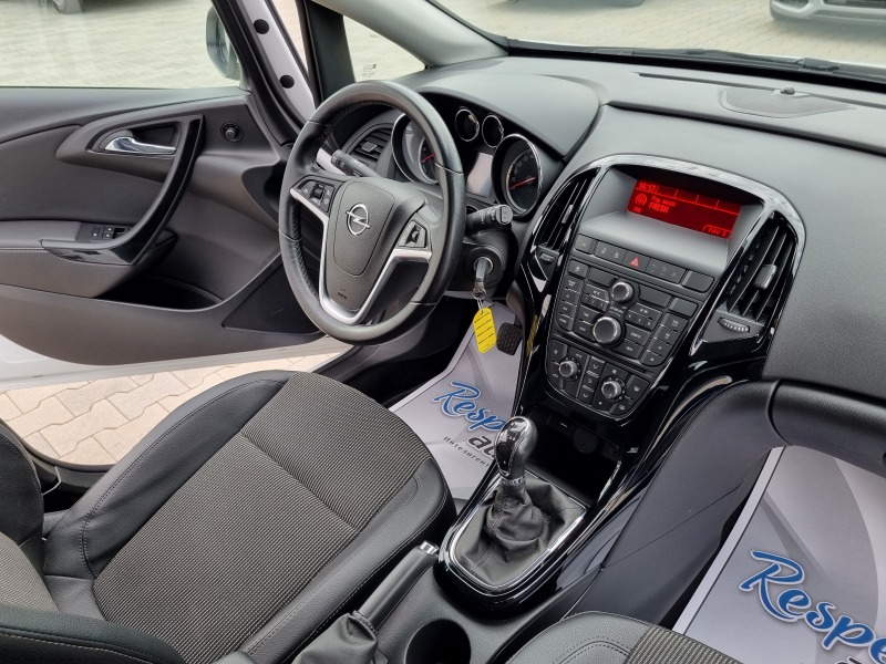Opel Astra 1.4 Фабрична ГАЗ= COSMO= 2016г. EURO 6B, снимка 13 - Автомобили и джипове - 46070892