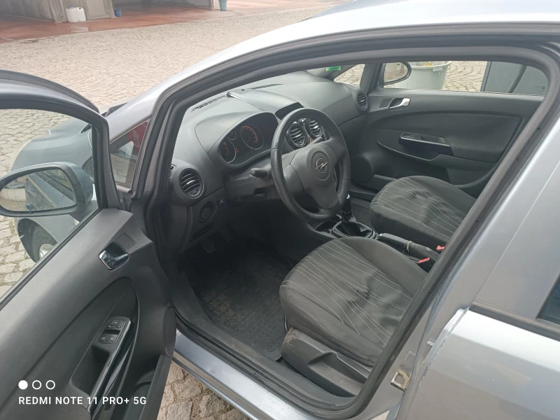 Opel Corsa, снимка 5 - Автомобили и джипове - 47647641