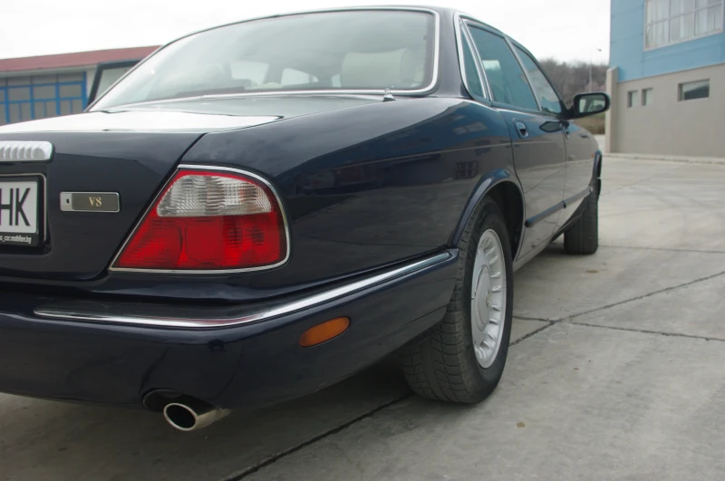 Jaguar Daimler V8 4.0, снимка 7 - Автомобили и джипове - 49240447