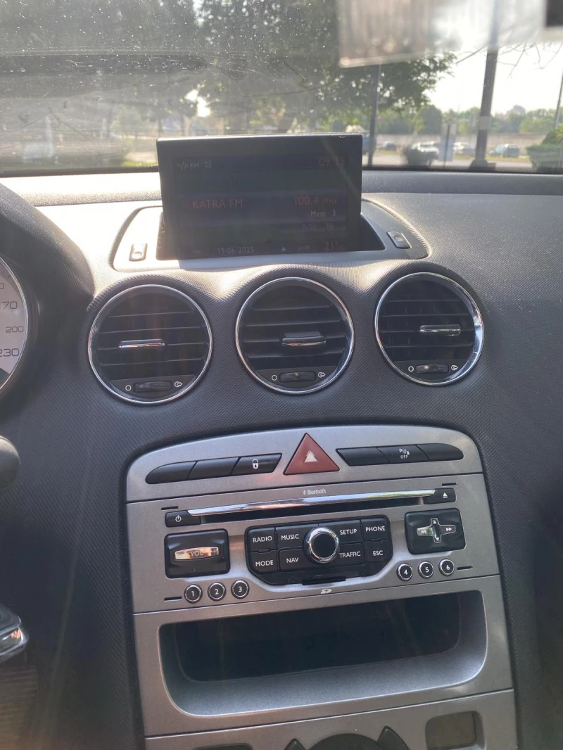 Peugeot 308 SW, снимка 4 - Автомобили и джипове - 52636650