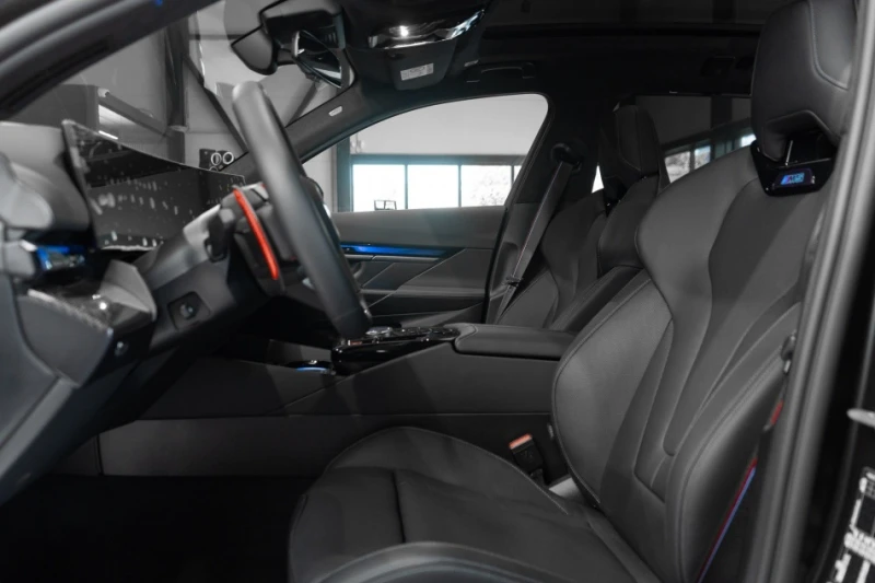 BMW M5 4.4 V8 Touring, снимка 9 - Автомобили и джипове - 53044132