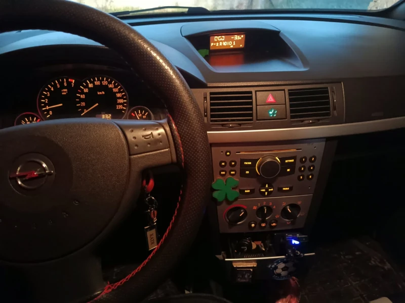 Opel Meriva 1.4 16V Twinport, снимка 9 - Автомобили и джипове - 53157606