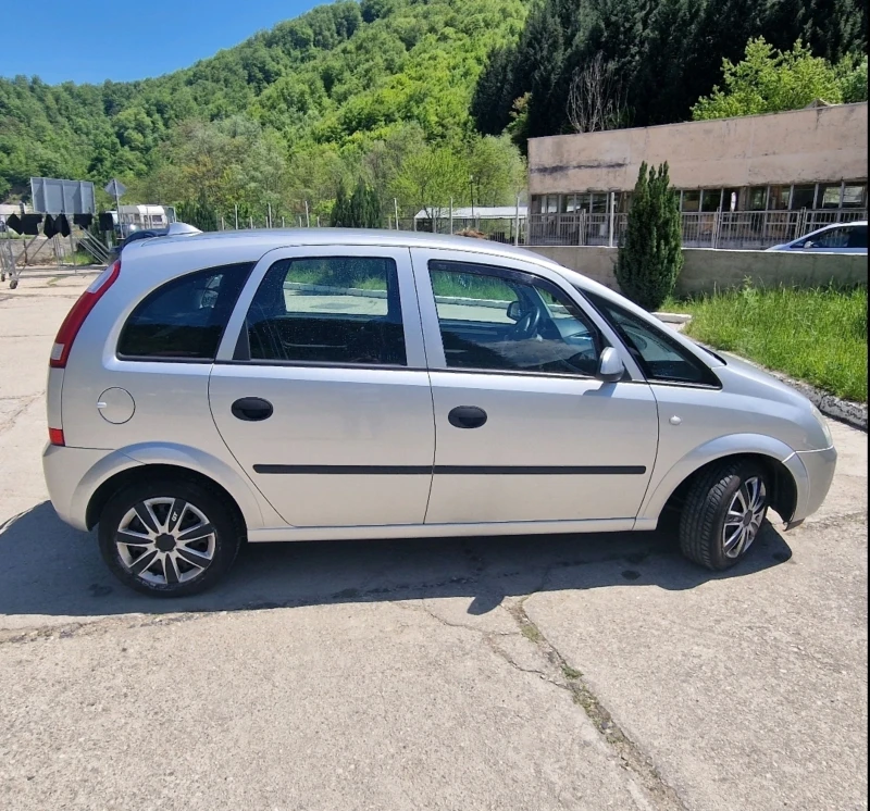Opel Meriva 1.4 16V Twinport, снимка 3 - Автомобили и джипове - 53157606