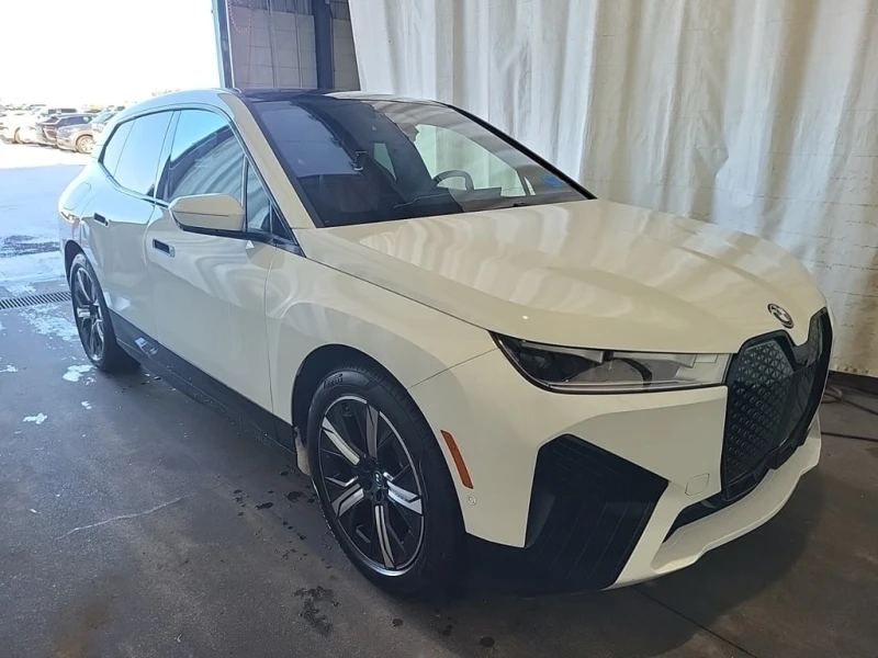 BMW iX * XDRIVE50 * CARFAX * , снимка 2 - Автомобили и джипове - 53262057