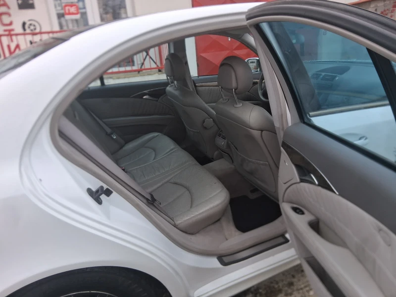 Mercedes-Benz E 270 2.7cdi, снимка 6 - Автомобили и джипове - 53275814