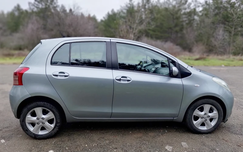 Toyota Yaris SOL, снимка 6 - Автомобили и джипове - 53295529