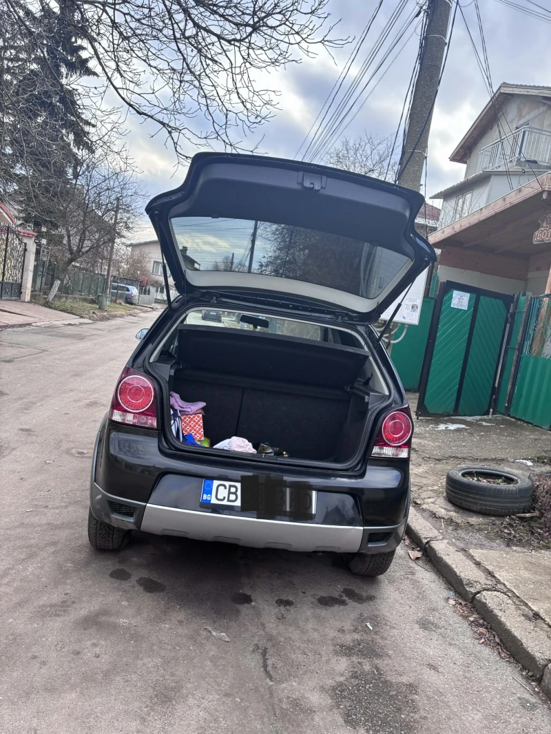 VW Polo, снимка 4 - Автомобили и джипове - 53381225
