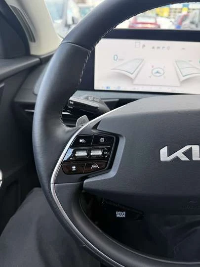 Kia EV6 Land Crossover / All-Wheel-Drive / Electric / Auto | Mobile.bg � ����������� 12