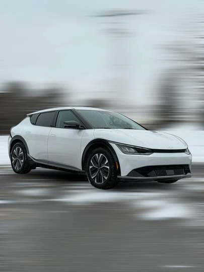 Kia EV6 Land Crossover / All-Wheel-Drive / Electric / Auto | Mobile.bg � ����������� 3