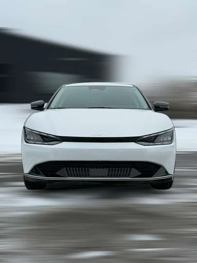 Kia EV6 Land Crossover / All-Wheel-Drive / Electric / Auto | Mobile.bg � ����������� 2