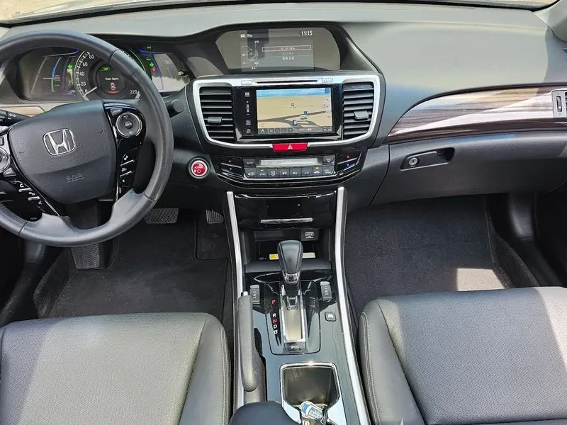 Honda Accord 2.0 Hybrid 9Th Generation | Mobile.bg � ����������� 13