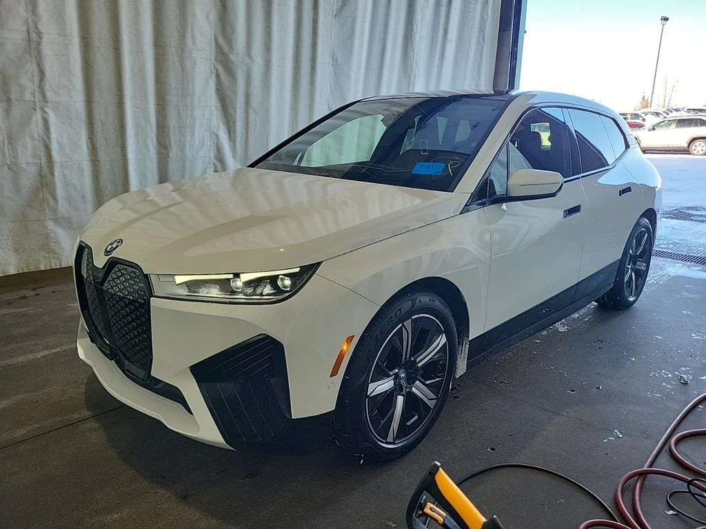 BMW iX * XDRIVE50 * CARFAX * , снимка 1