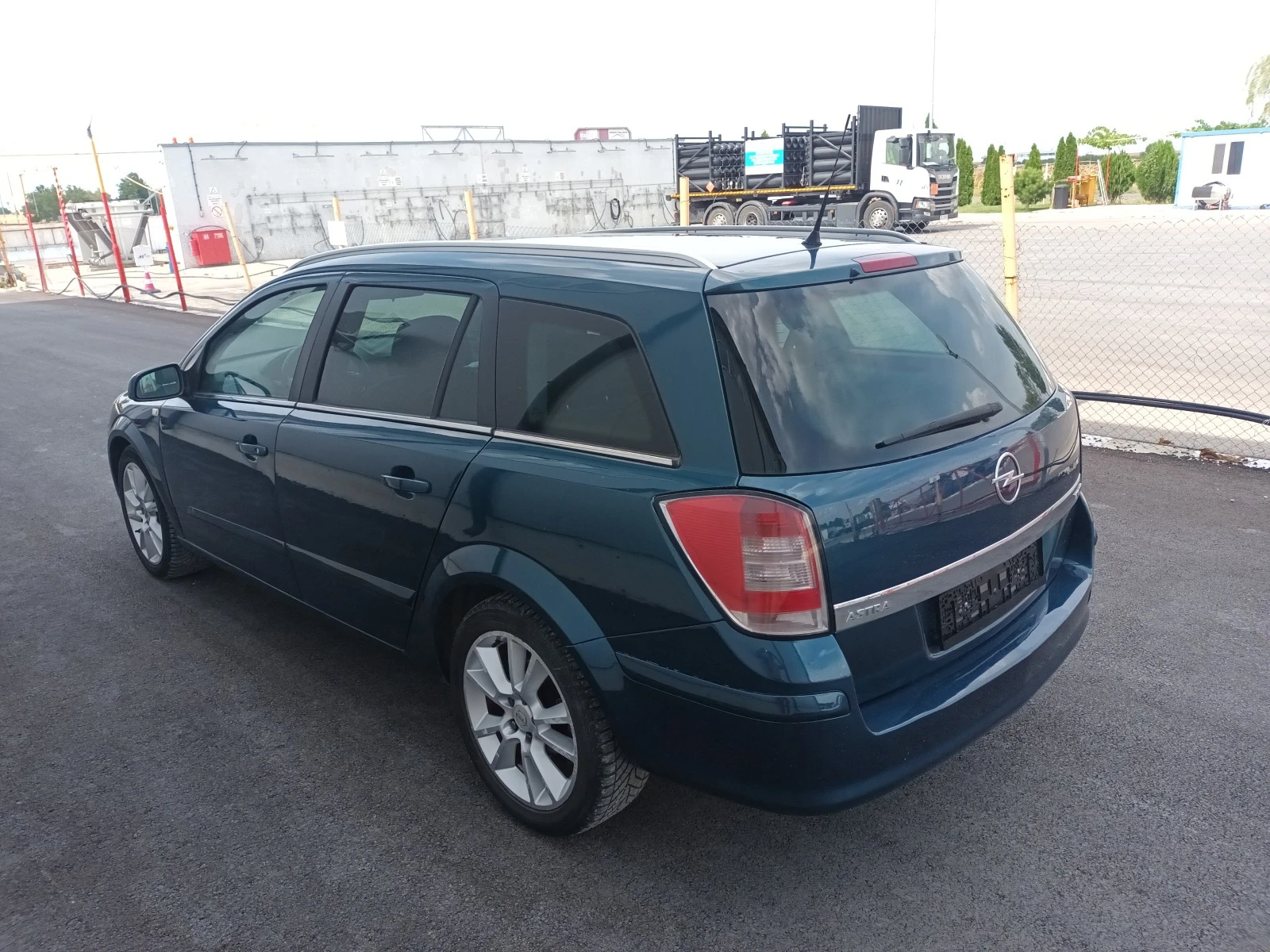 Opel Astra 1.7-CDTI 125кс.2бр. - изображение 5