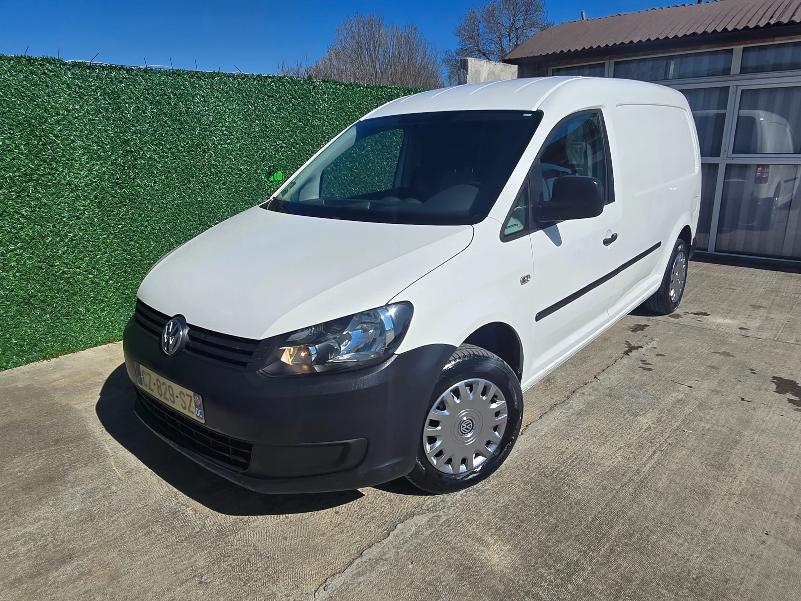 VW Caddy MAXI * 1.6 TDI 102. *  | Mobile.bg   1