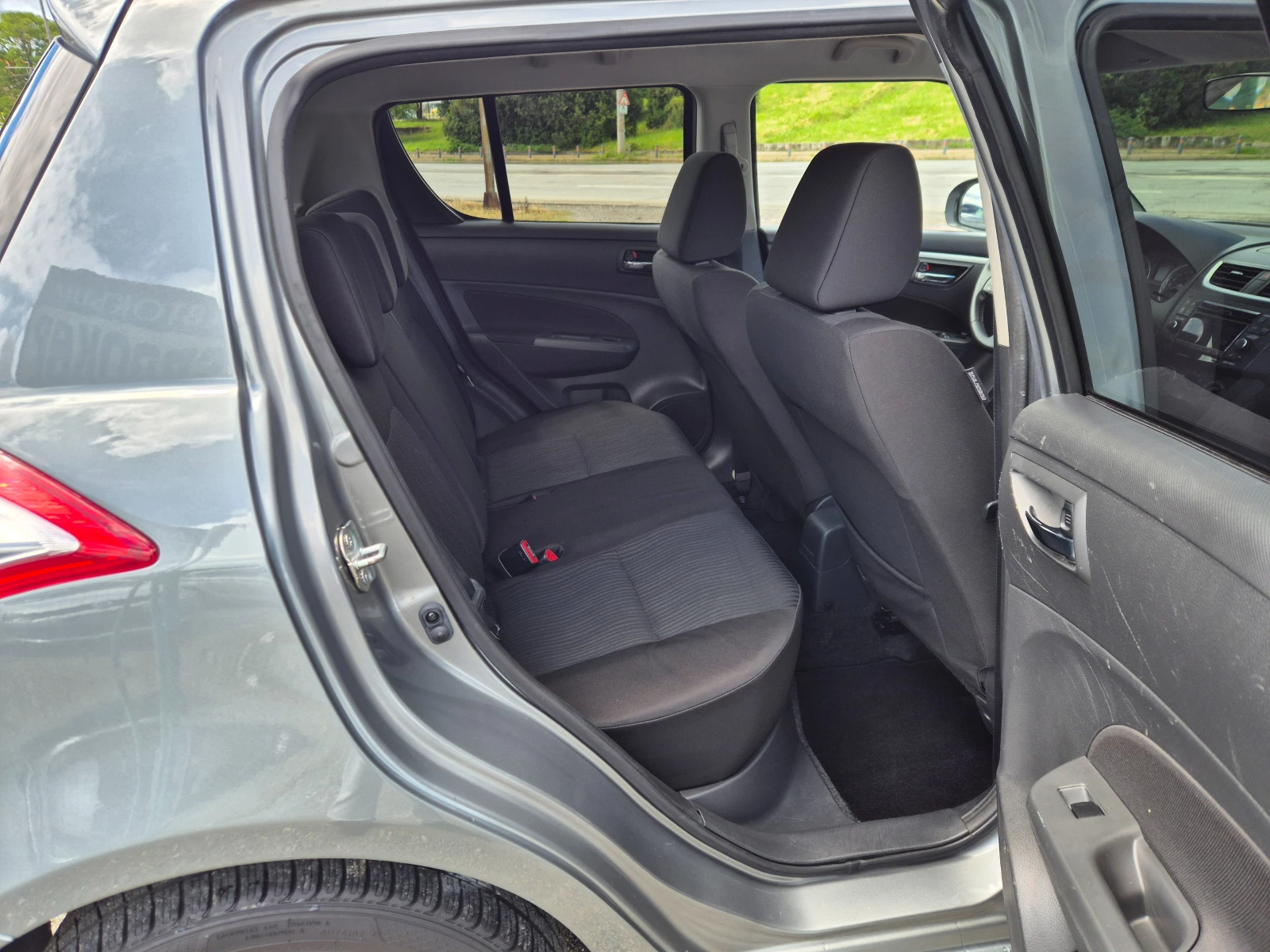 Suzuki Swift 1.2i Уникат - изображение 10