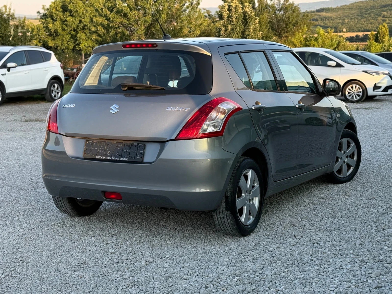 Suzuki Swift 1.3DDis  - изображение 2