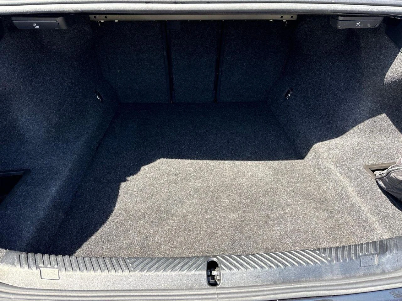 BMW 520 d/ xDrive/ M-SPORT/ HEAD UP/ 360/ SHADOW LINE/ LED | Mobile.bg   11