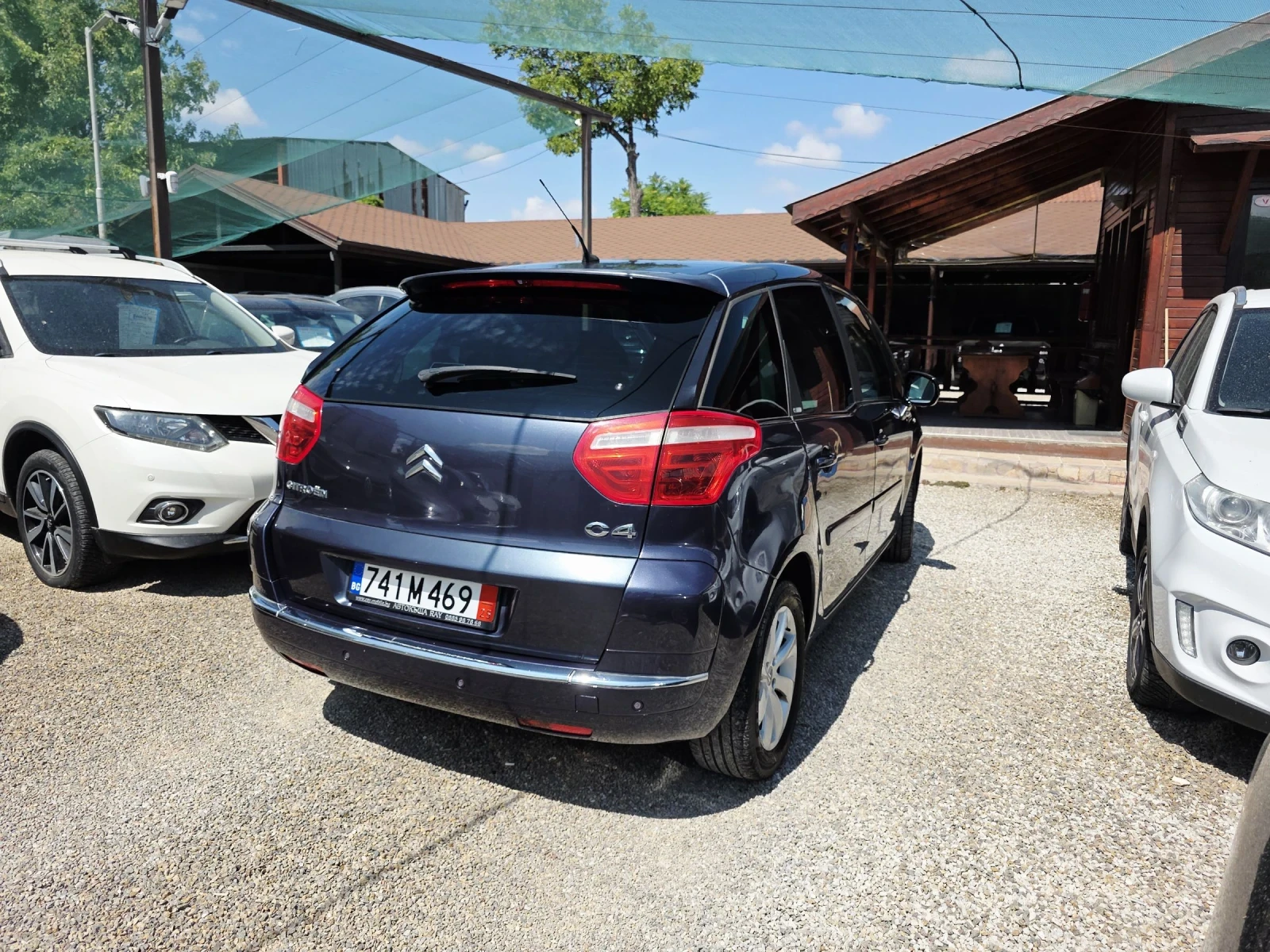 Citroen C4 Picasso 1.6HDI/ПАРКТРОНИК/АВТОМАТИК/РЕАЛНИ КИЛОМЕТРИ/ - изображение 3