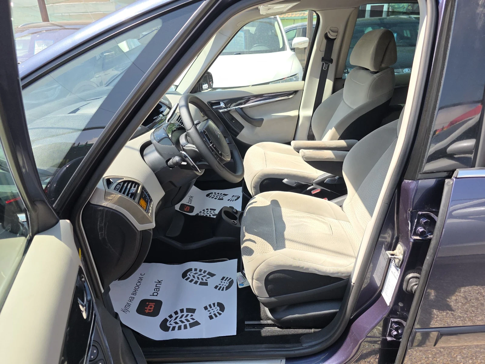 Citroen C4 Picasso 1.6HDI/ПАРКТРОНИК/АВТОМАТИК/РЕАЛНИ КИЛОМЕТРИ/ - изображение 6
