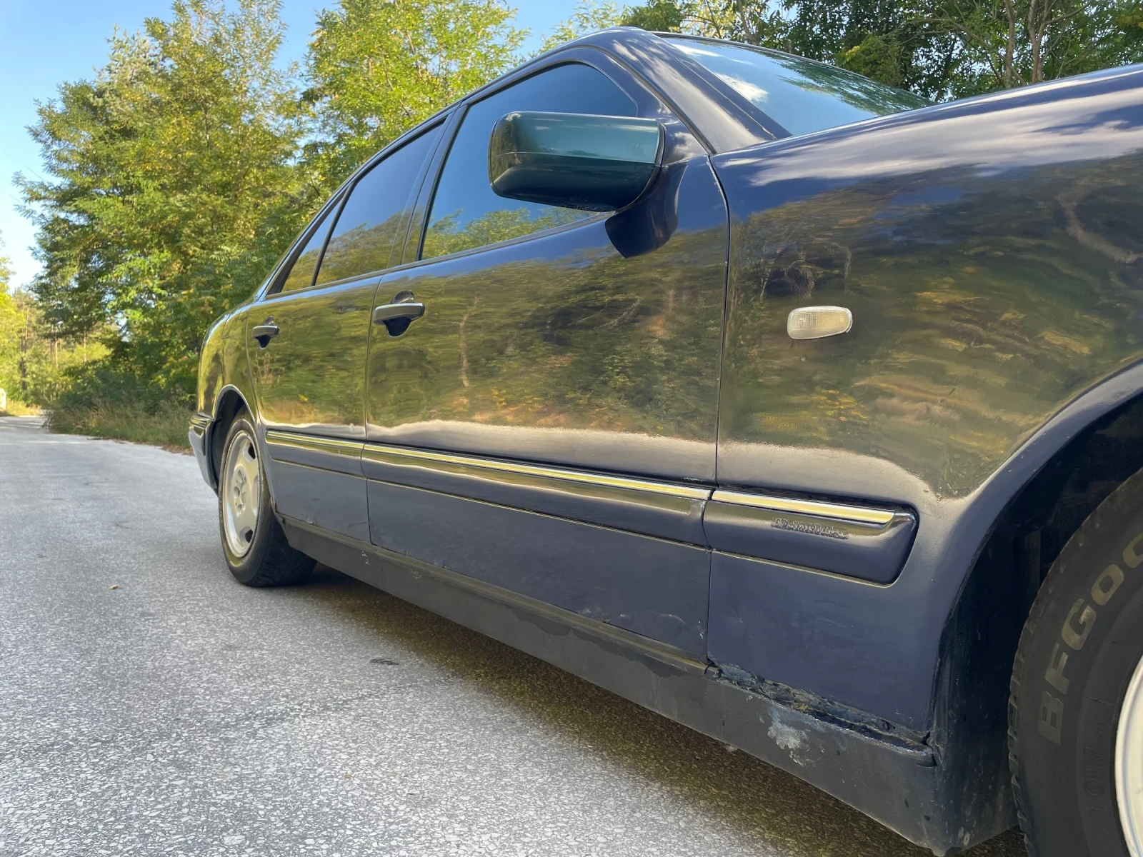 Mercedes-Benz E 200 2.0 - изображение 7