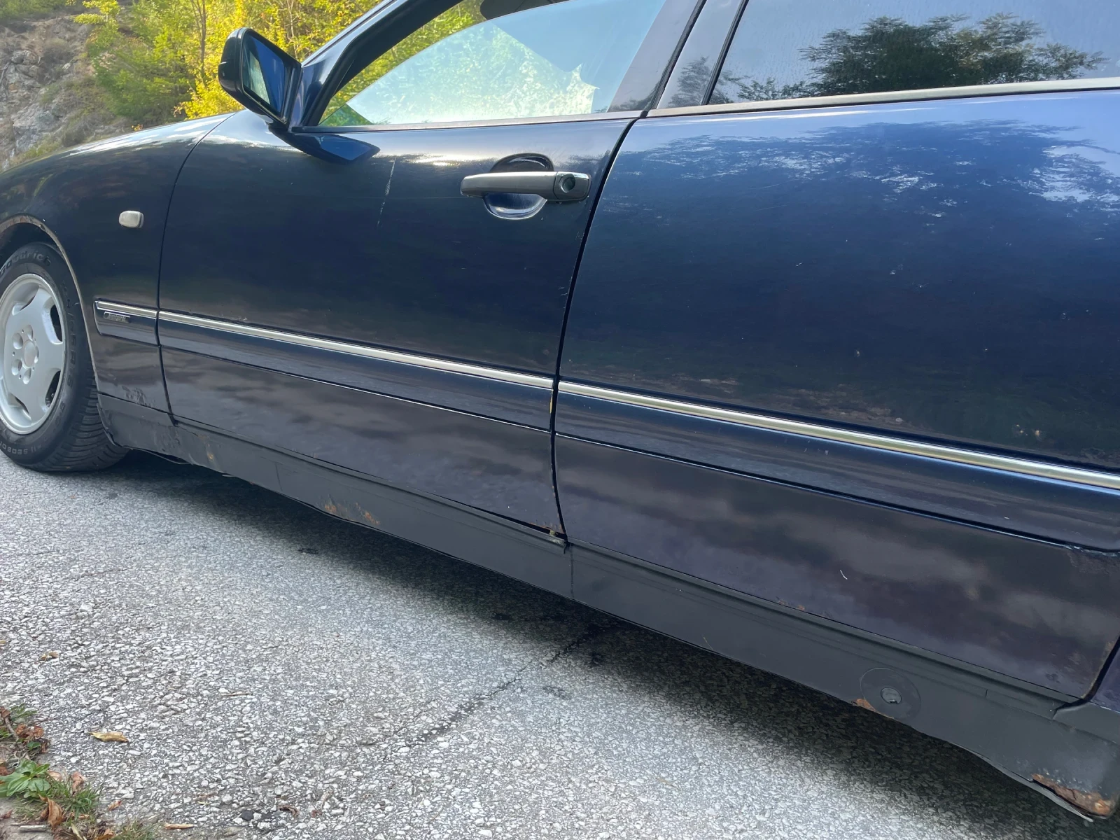 Mercedes-Benz E 200 2.0 - изображение 5