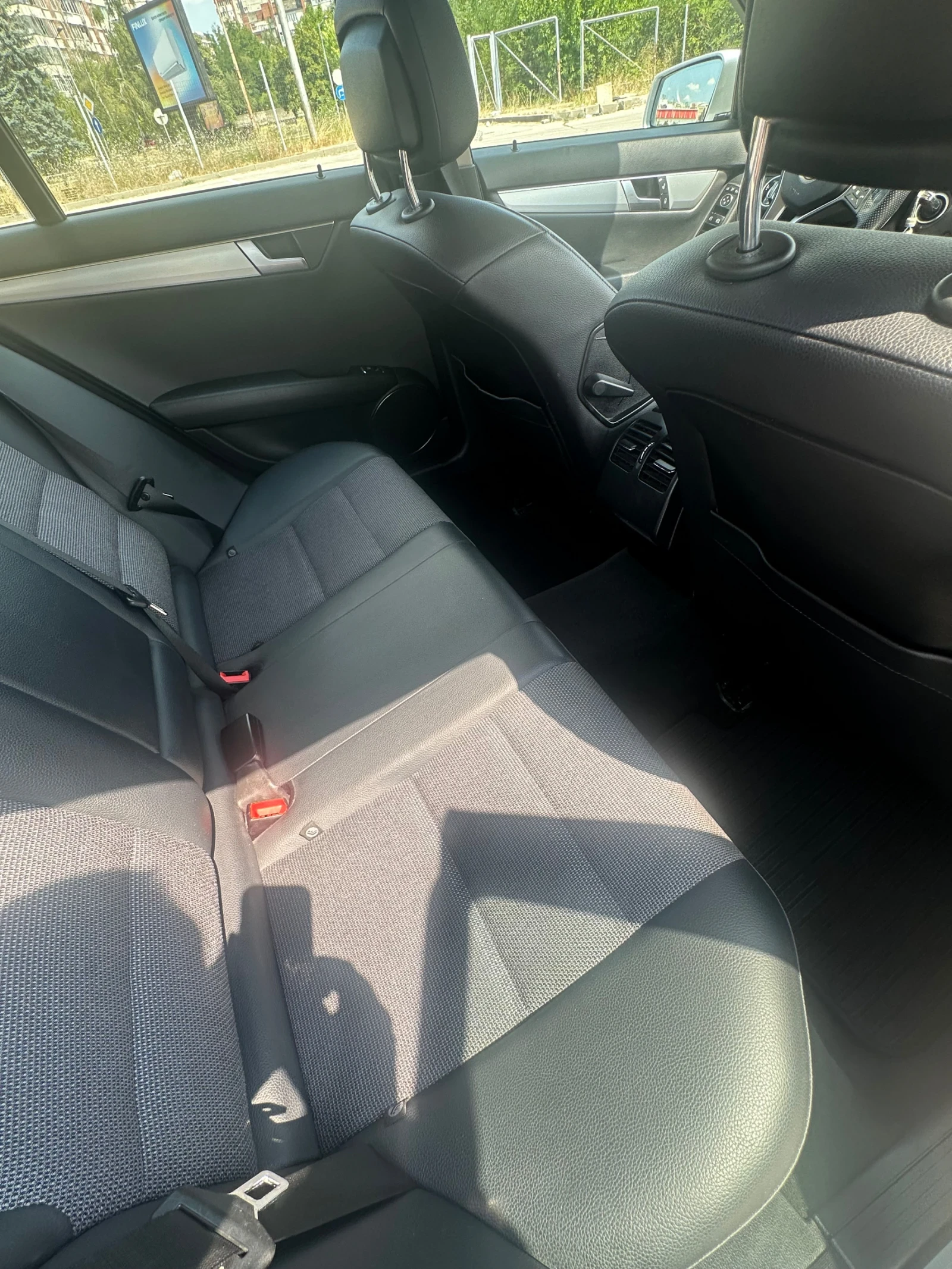 Mercedes-Benz C 250  - изображение 5