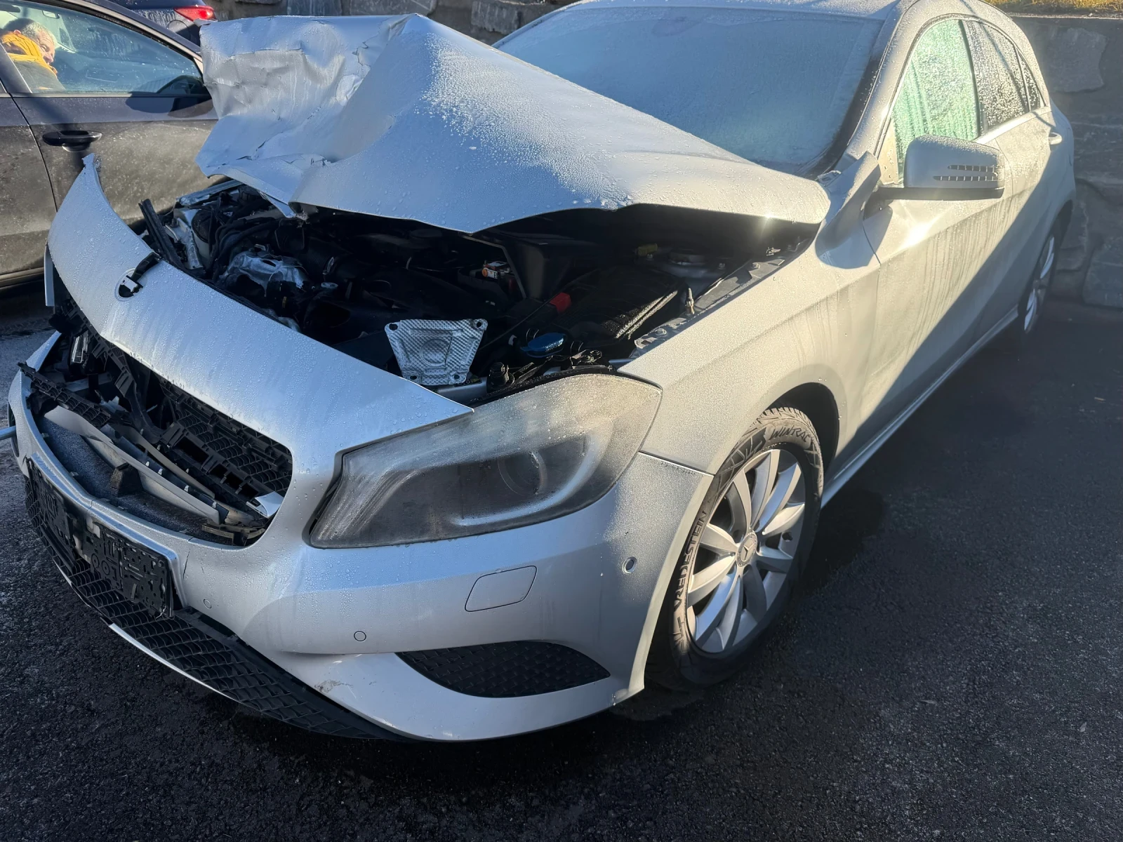 Mercedes-Benz A 180 1.6/122кс EURO6 - изображение 4