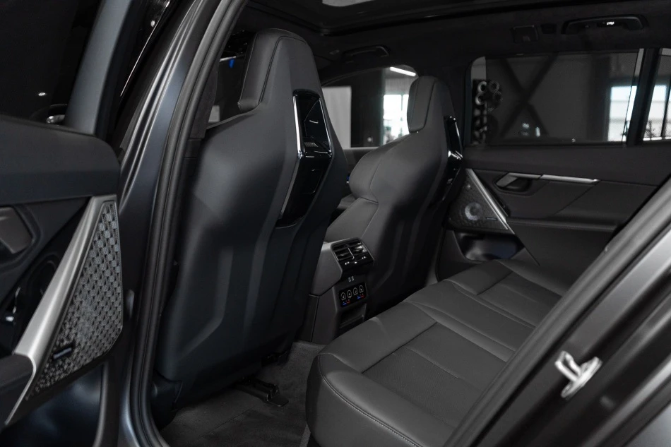 BMW M5 4.4 V8 Touring | Mobile.bg � ����������� 15