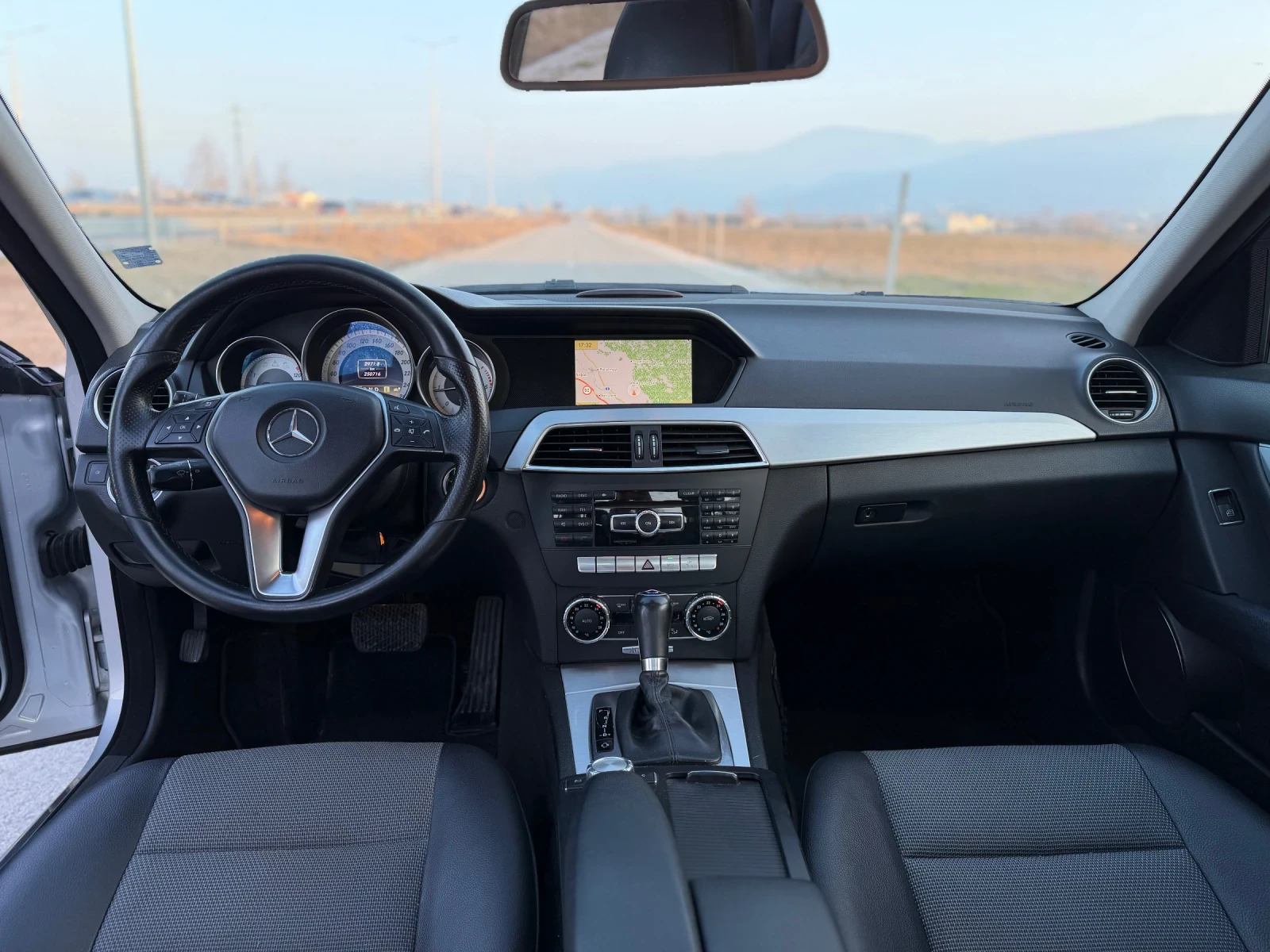 Mercedes-Benz C 220 | Mobile.bg � ����������� 11