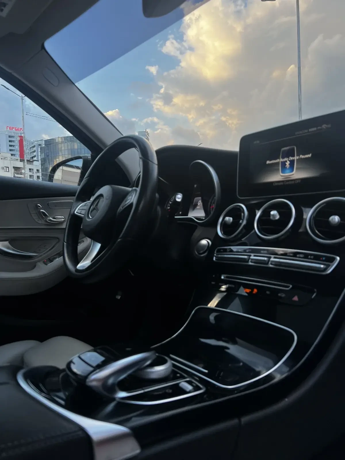 Mercedes-Benz C 300, снимка 8 - Автомобили и джипове - 53736555