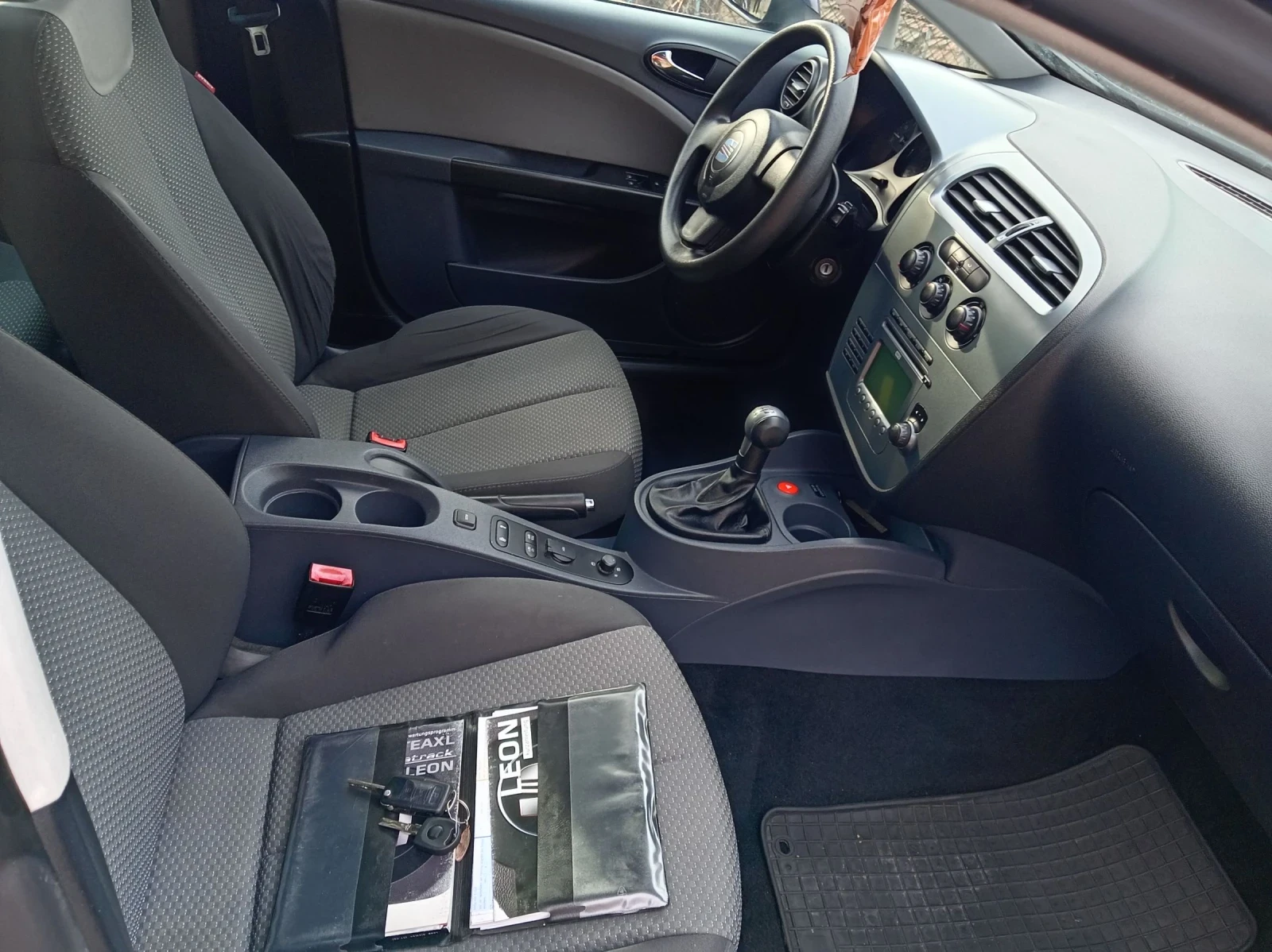 Seat Leon 1.9 TDI 105кс, Нов Внос!!! , снимка 10 - Автомобили и джипове - 53762429