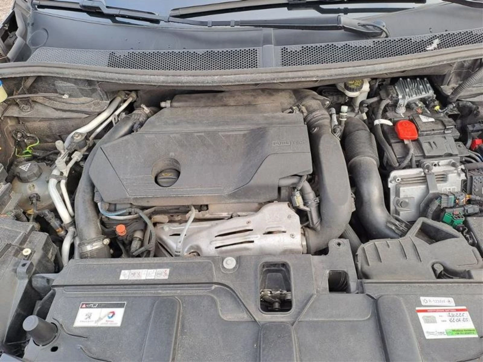 Peugeot 3008 IBRIDO , снимка 13 - Автомобили и джипове - 53786573