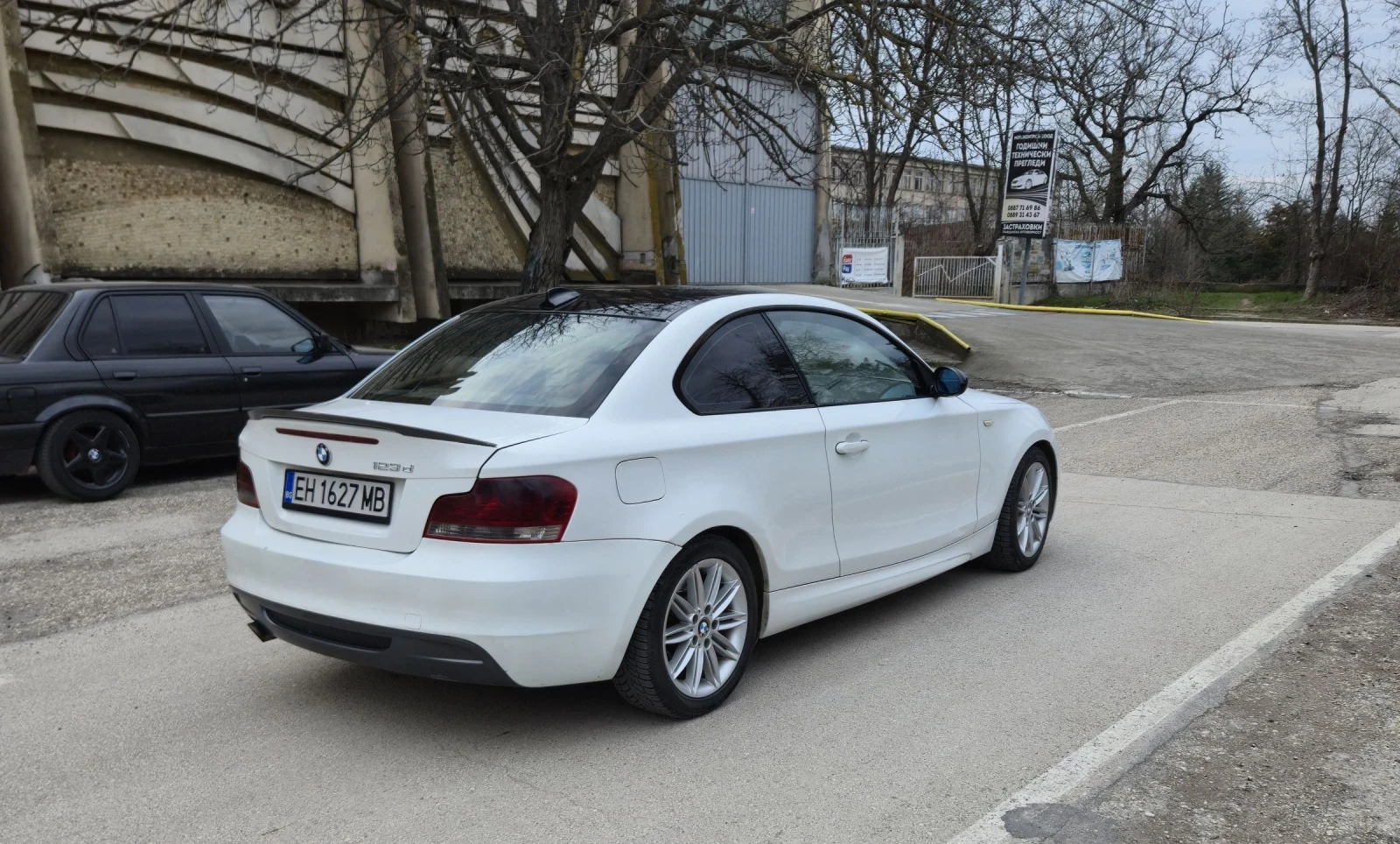 BMW 123 123д М пакет, снимка 8 - Автомобили и джипове - 53917532