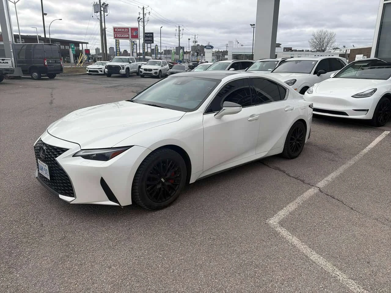 Lexus IS 300 /CAMERA/ПОДГРЕВИ/ОБДУХВАНЕ 