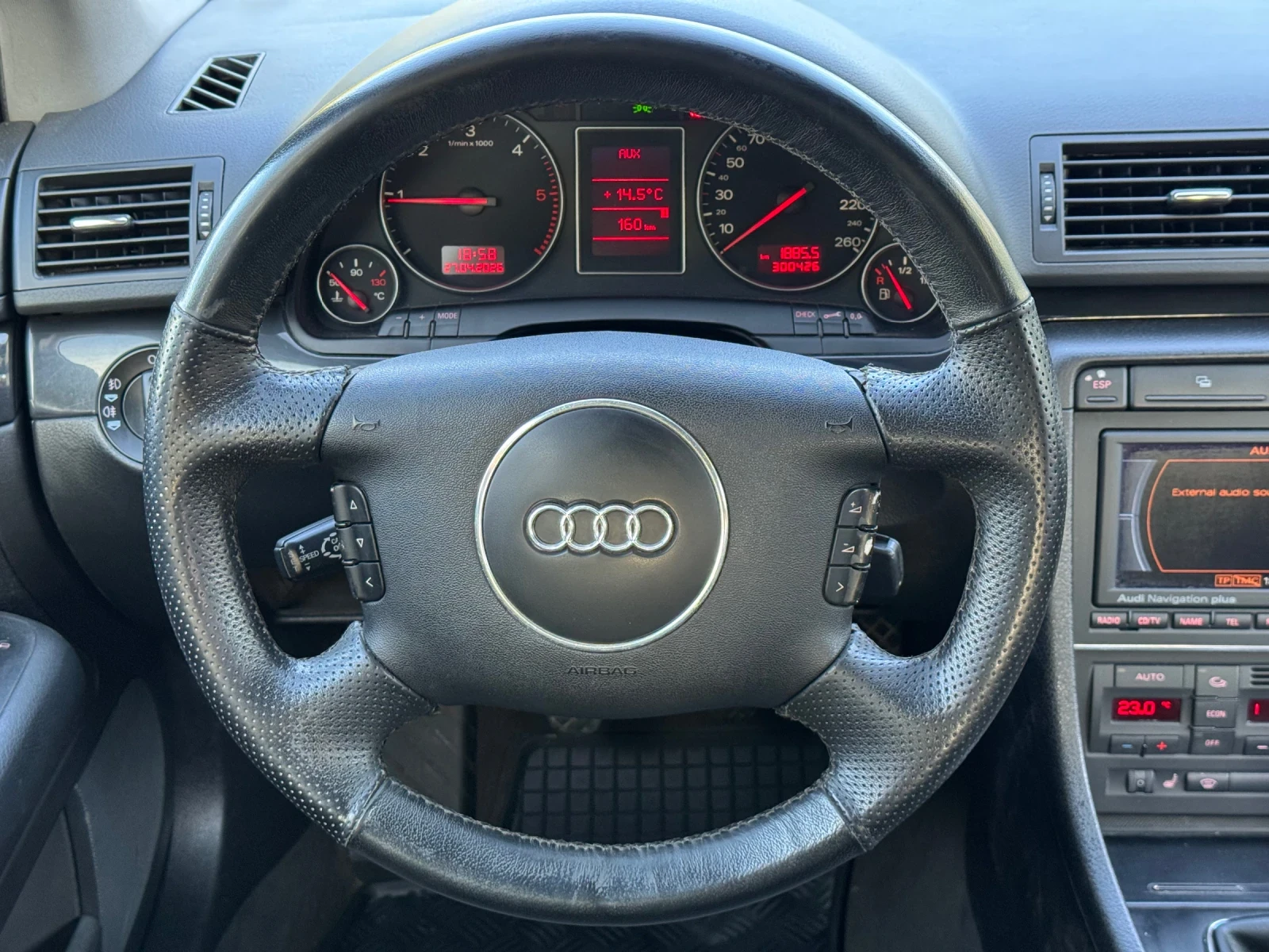 Audi A4, снимка 6 - Автомобили и джипове - 54346866