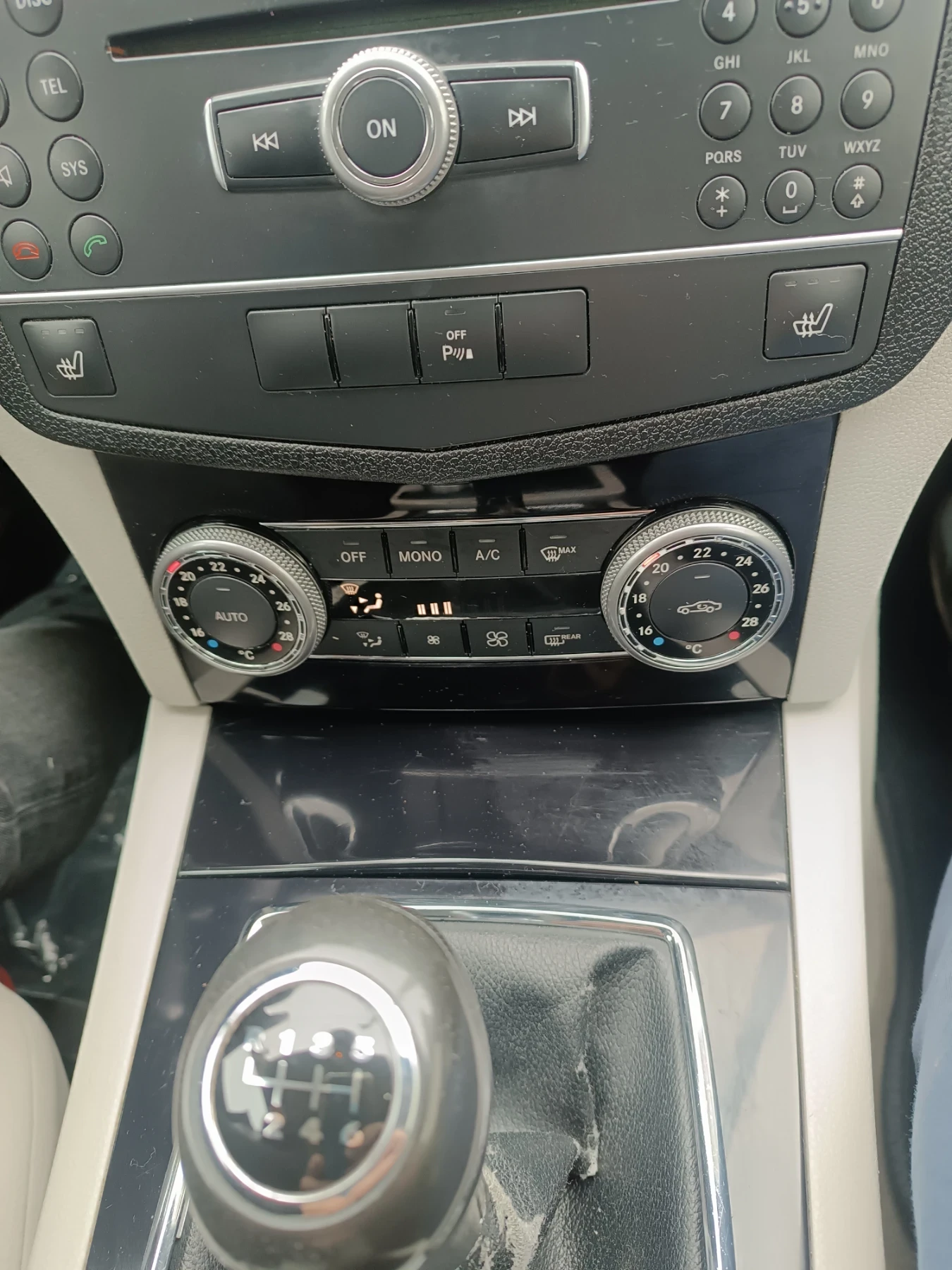 Mercedes-Benz 220, снимка 6 - Автомобили и джипове - 54406705