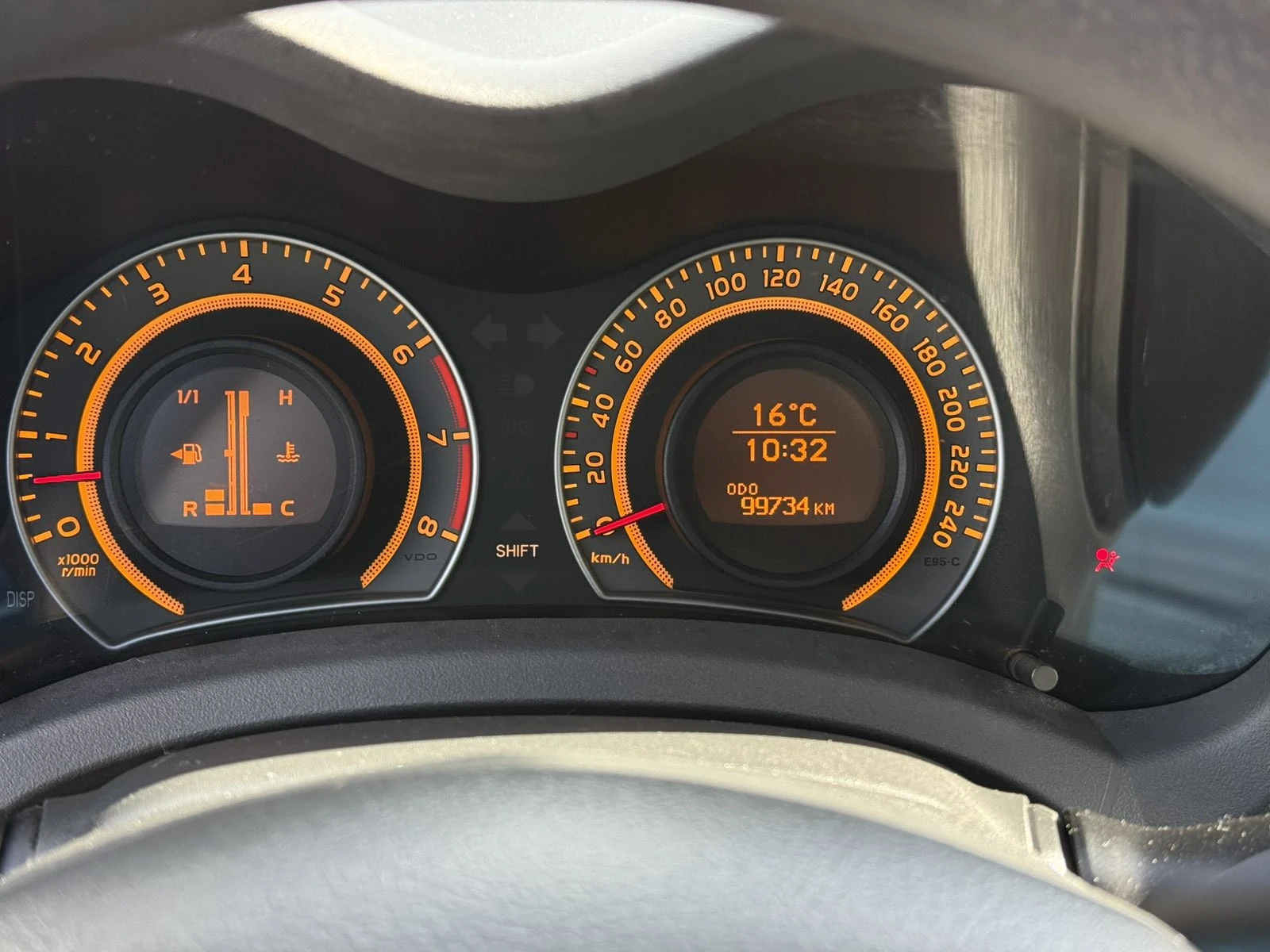 Toyota Auris 1.3 ������ ! ! ������ 99000 �� ! ! �������� | Mobile.bg � ����������� 12