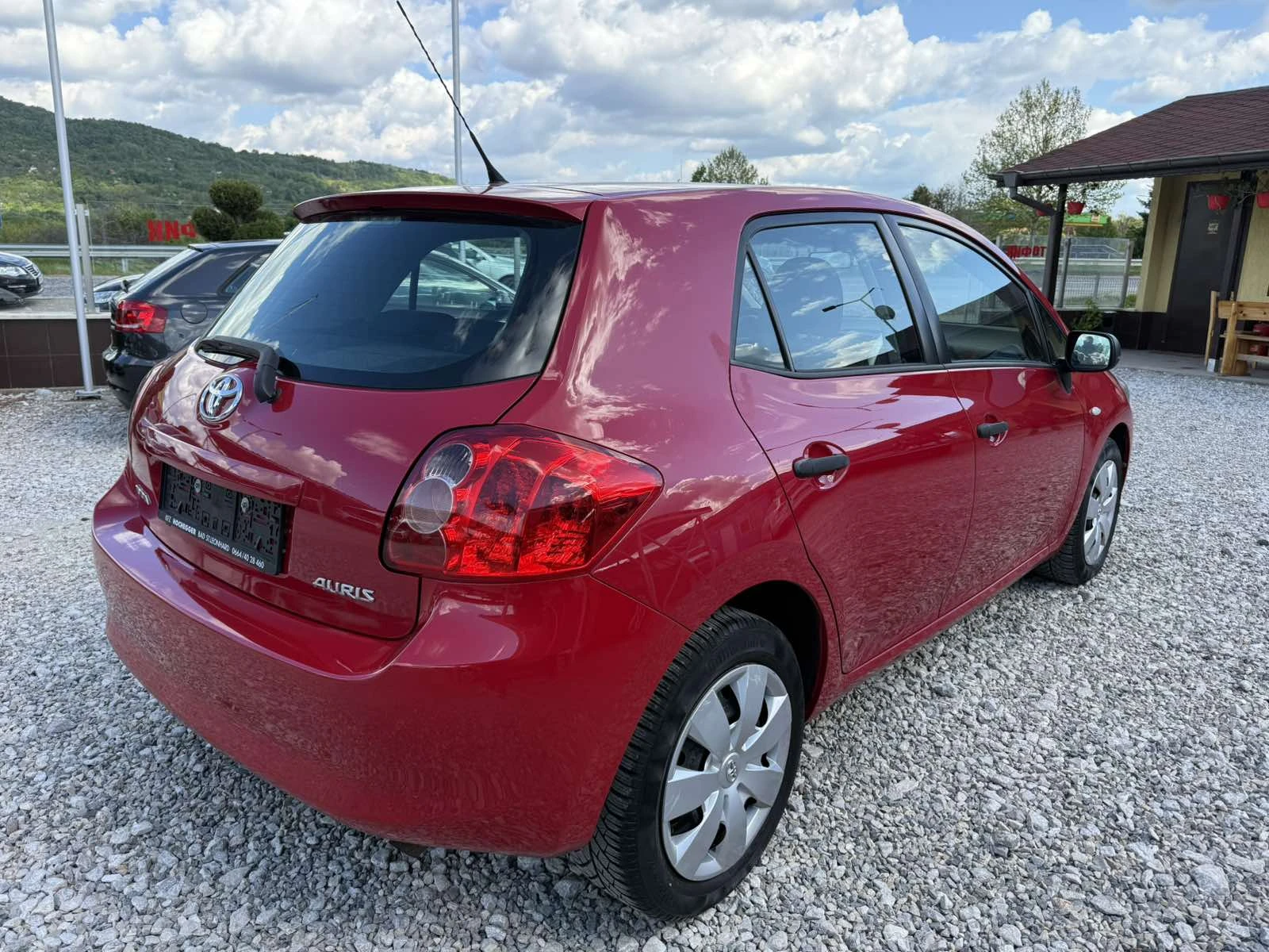 Toyota Auris 1.3 ������ ! ! ������ 99000 �� ! ! �������� | Mobile.bg � ����������� 3