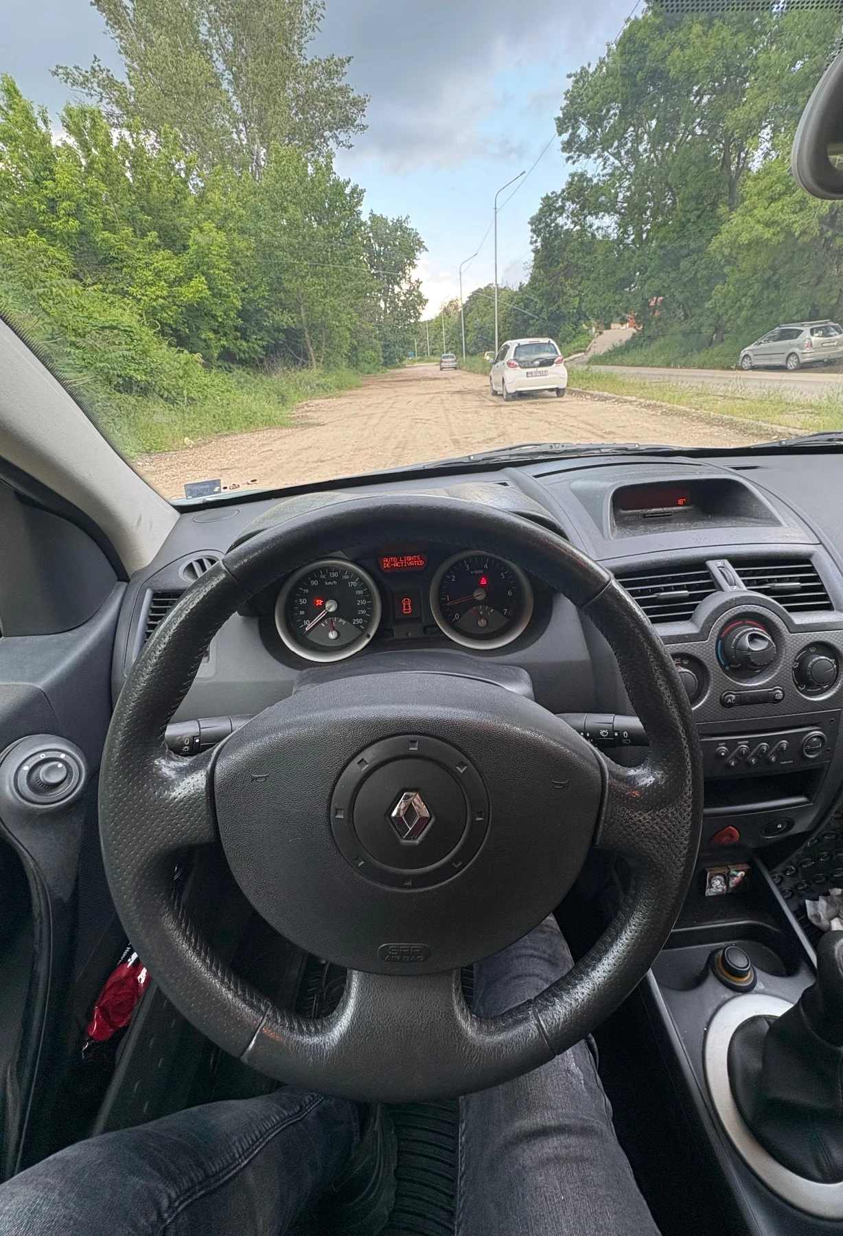 Renault Megane, снимка 9 - Автомобили и джипове - 54646129
