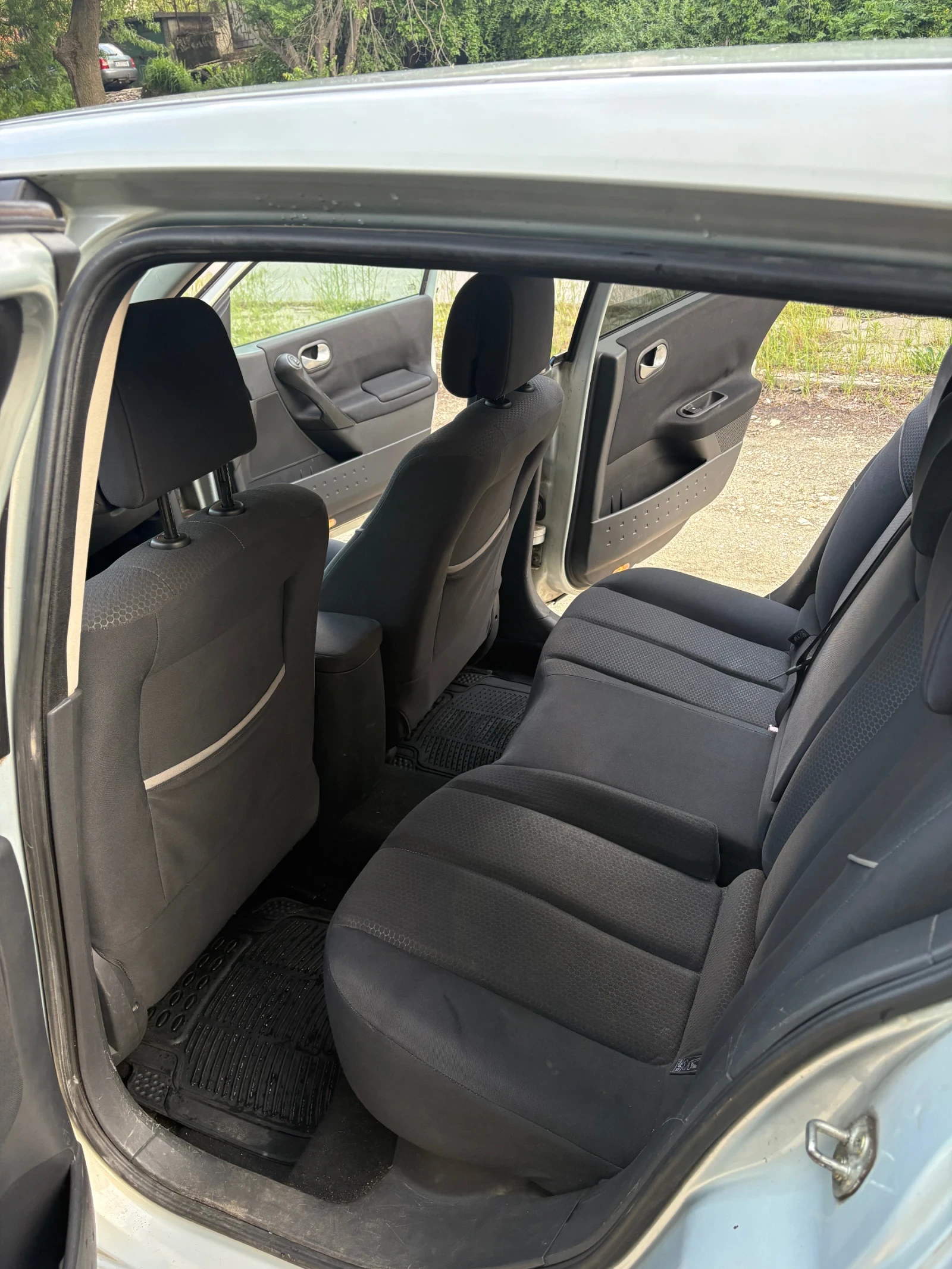 Renault Megane, снимка 8 - Автомобили и джипове - 54646129