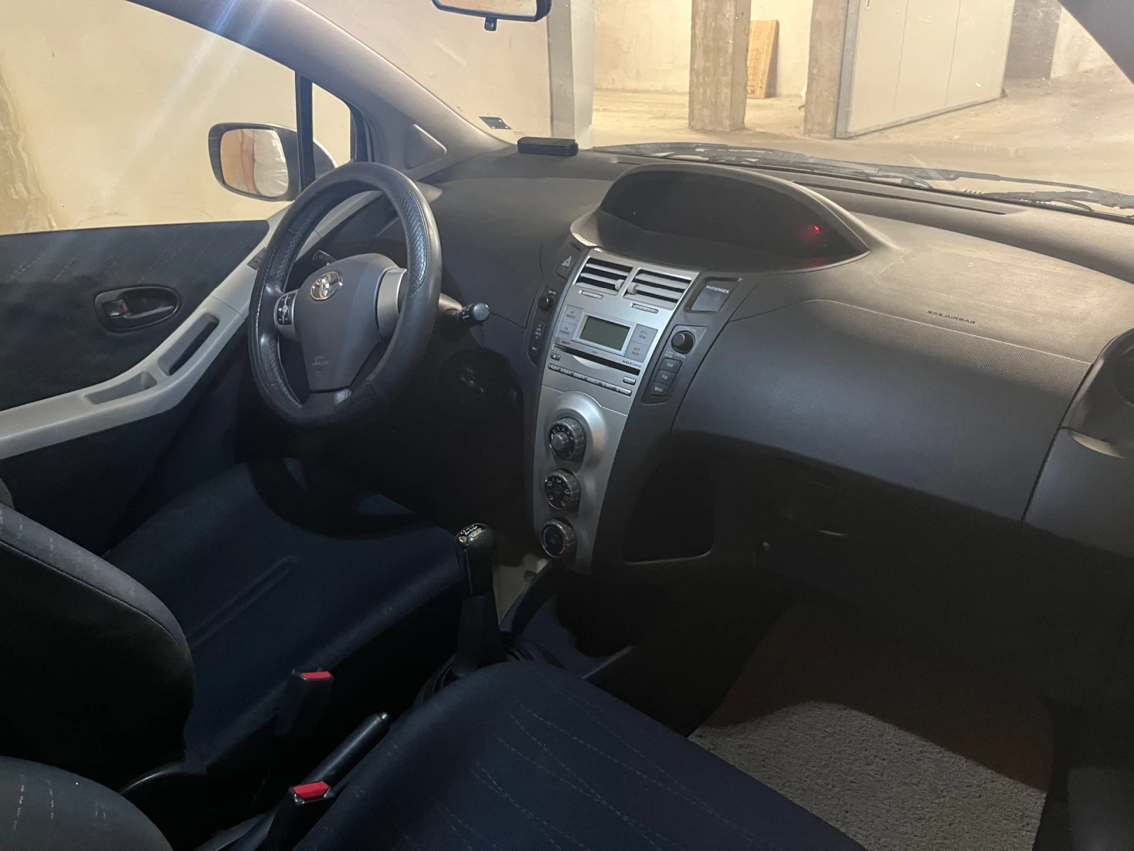 Toyota Yaris 1.4D4D, снимка 6 - Автомобили и джипове - 55223649