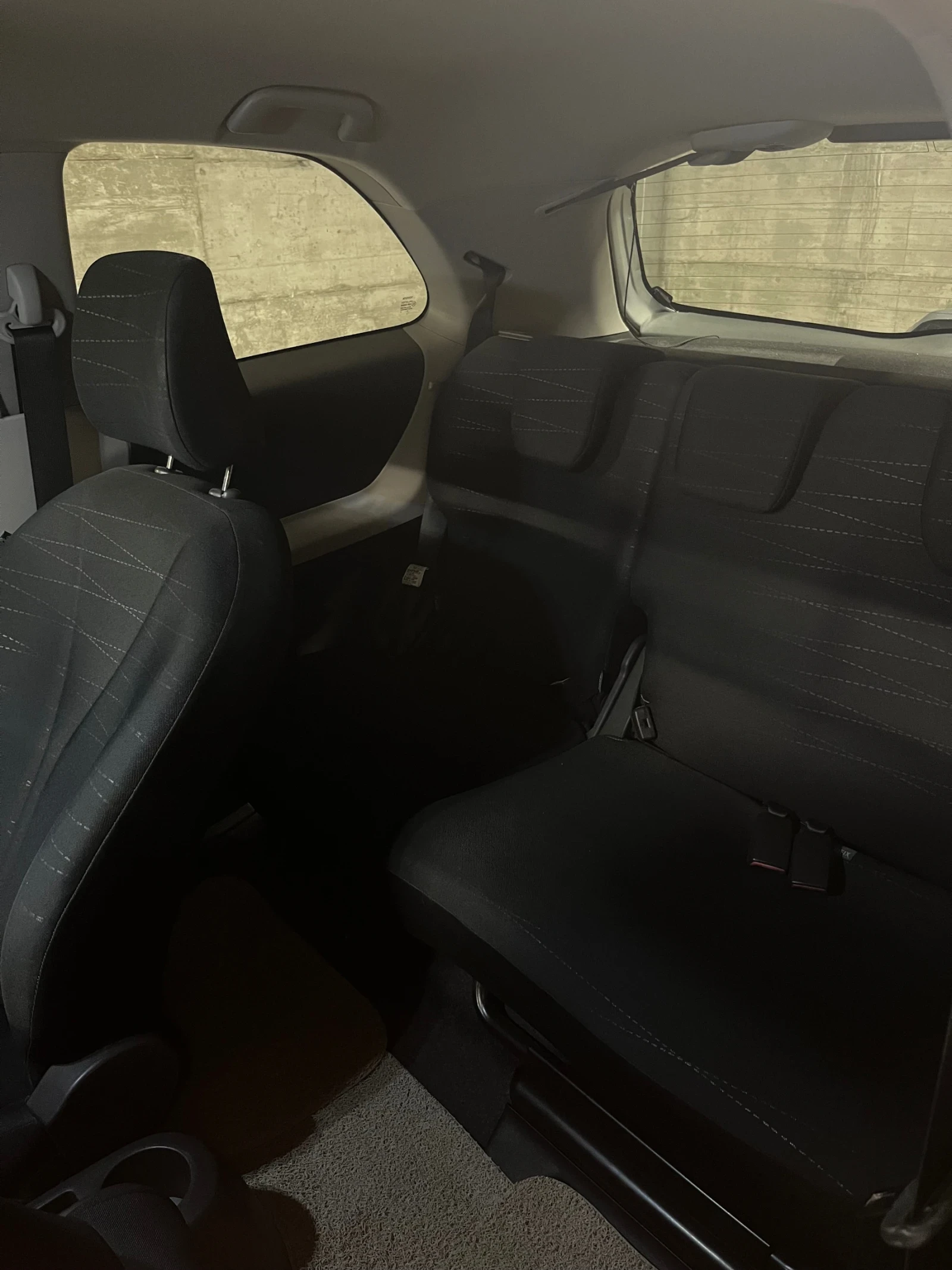 Toyota Yaris 1.4D4D, снимка 10 - Автомобили и джипове - 55223649