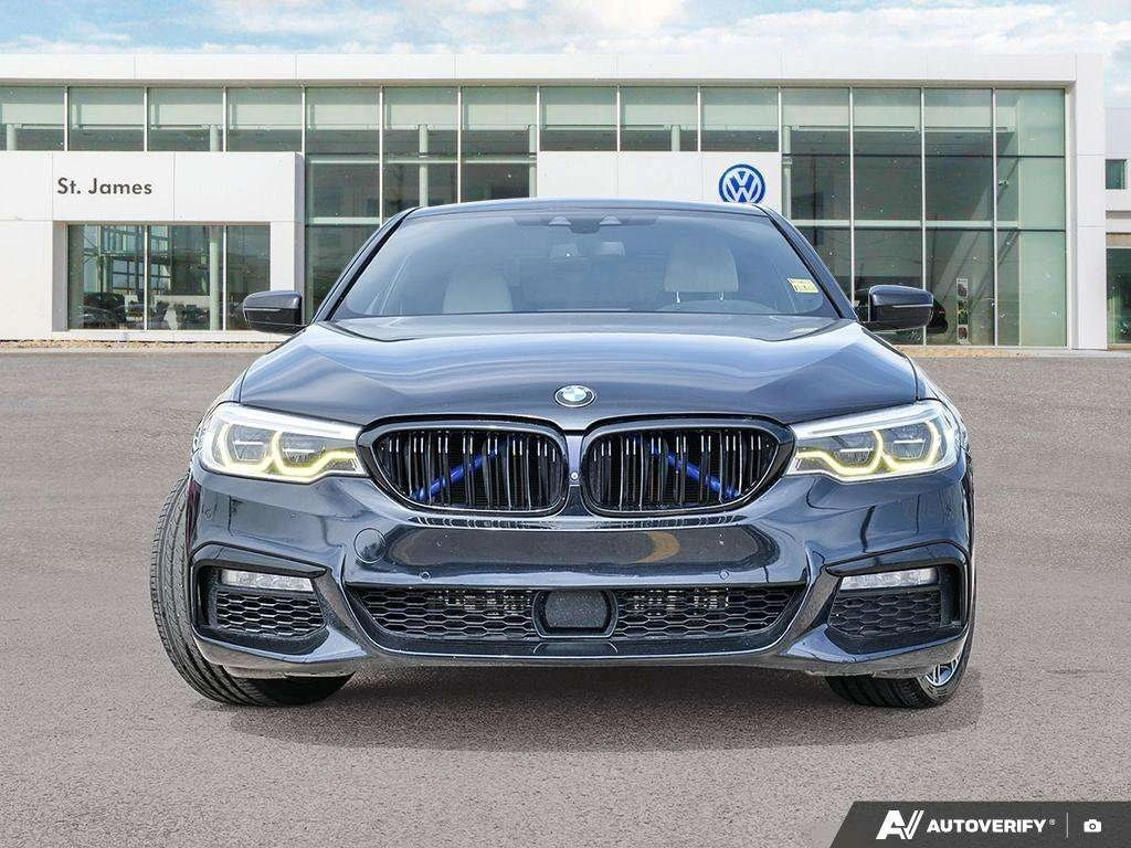 BMW 540 * 540i 540i xDrive | CLEAN CARFAX | DAKOTA LEATHER, снимка 9 - Автомобили и джипове - 56063096