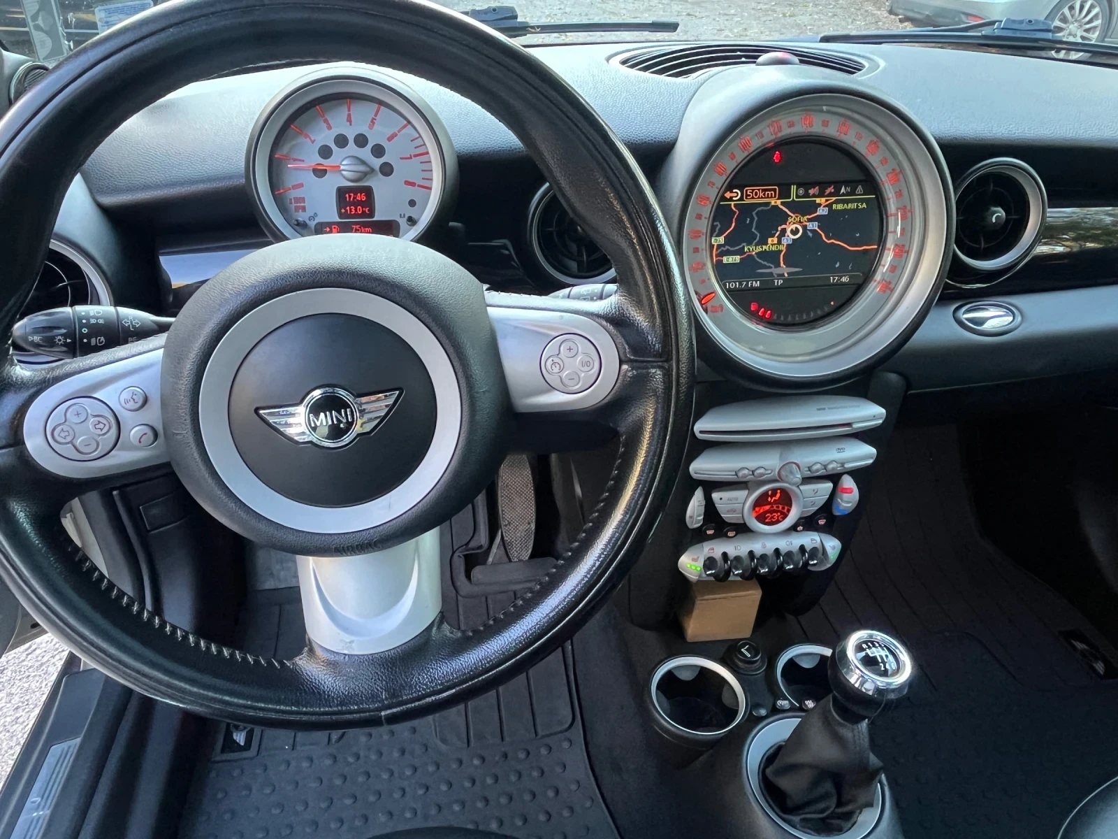 Mini Cooper 1.6, снимка 8 - Автомобили и джипове - 56585893