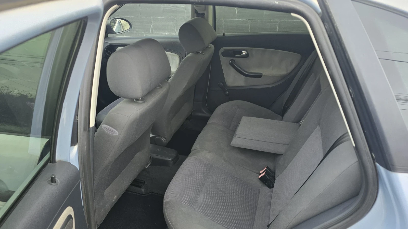 Seat Ibiza 1.2 , снимка 10 - Автомобили и джипове - 56738728