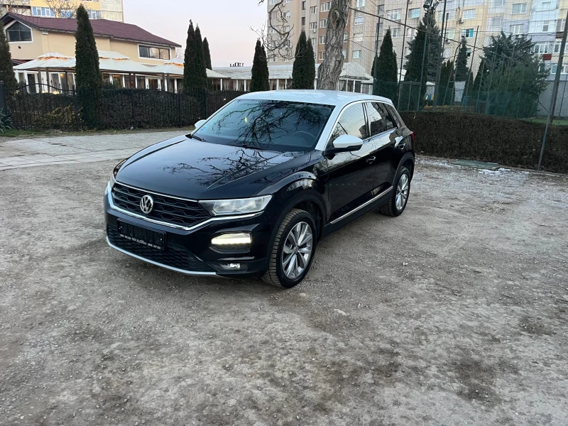 VW T-Roc 1.6 TDI, снимка 1 - Автомобили и джипове - 49230157