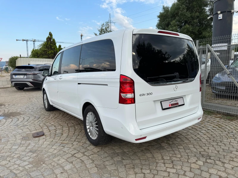 Mercedes-Benz EQV 300 Long , снимка 8 - Автомобили и джипове - 51065755
